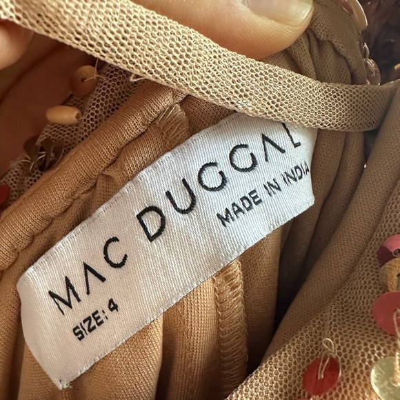 NWT MAC DUGGAL Sequined Spaghetti Strap Cowl Back Gown Sz 4 Copper - Picture 14 of 15